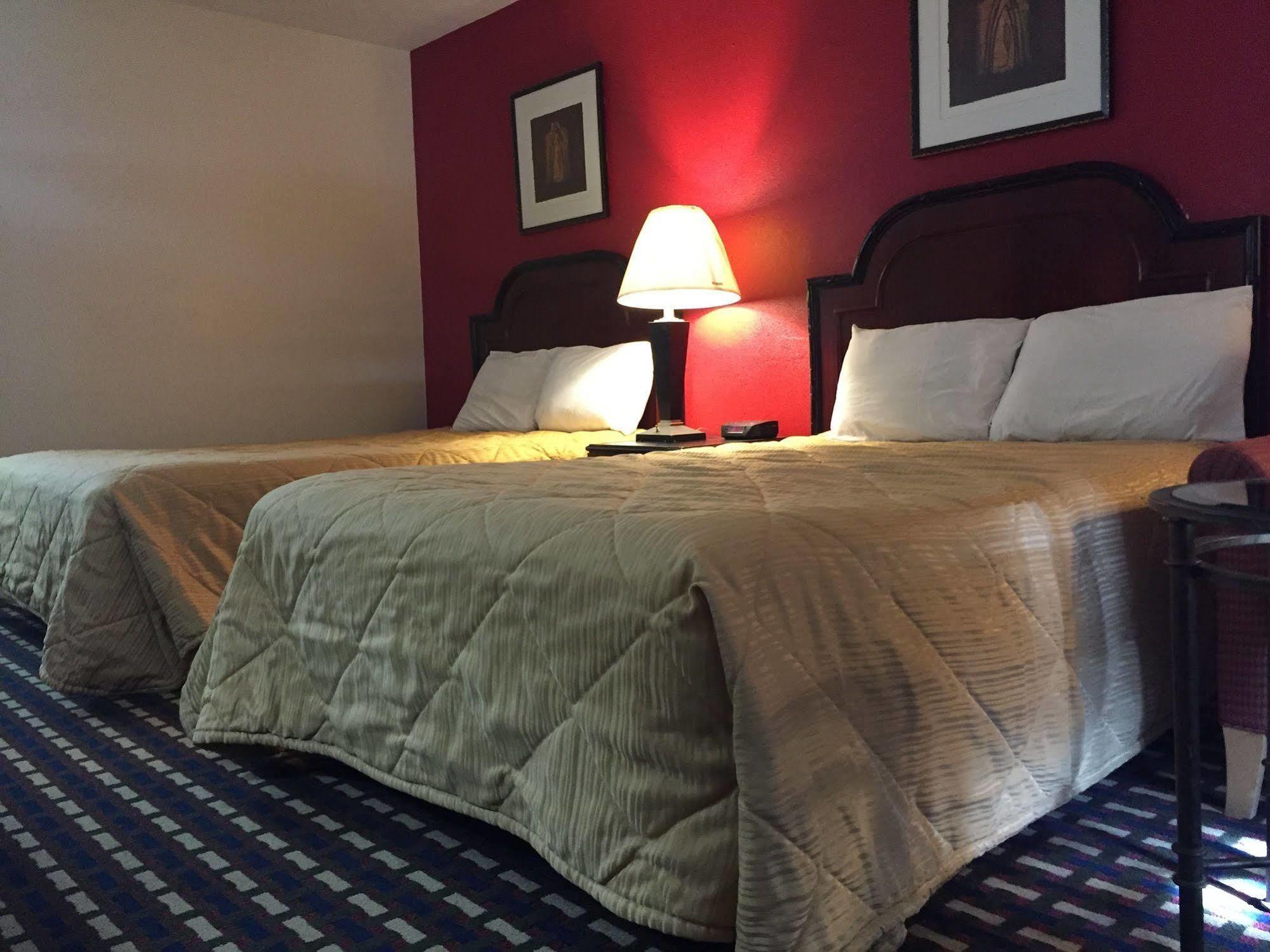 Parkway Inn Morristown Bagian luar foto